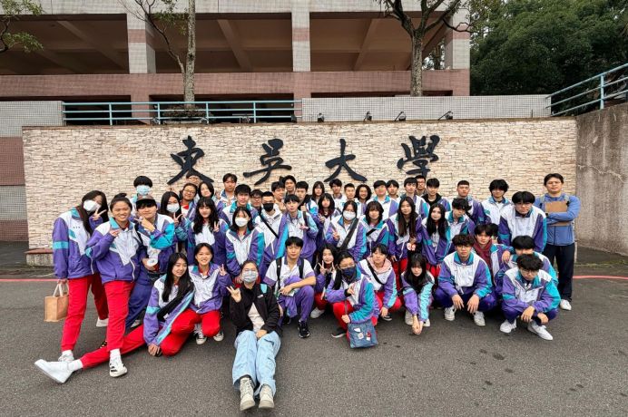 1150127 - 宜蘭縣私立中道高中蒞校參訪